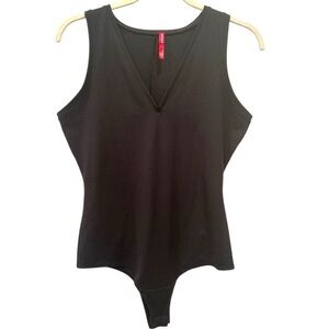 SPANX Black Fitted Sleeveless Deep V Bodysuit Goth Punk Mobwife Sz L Neutral